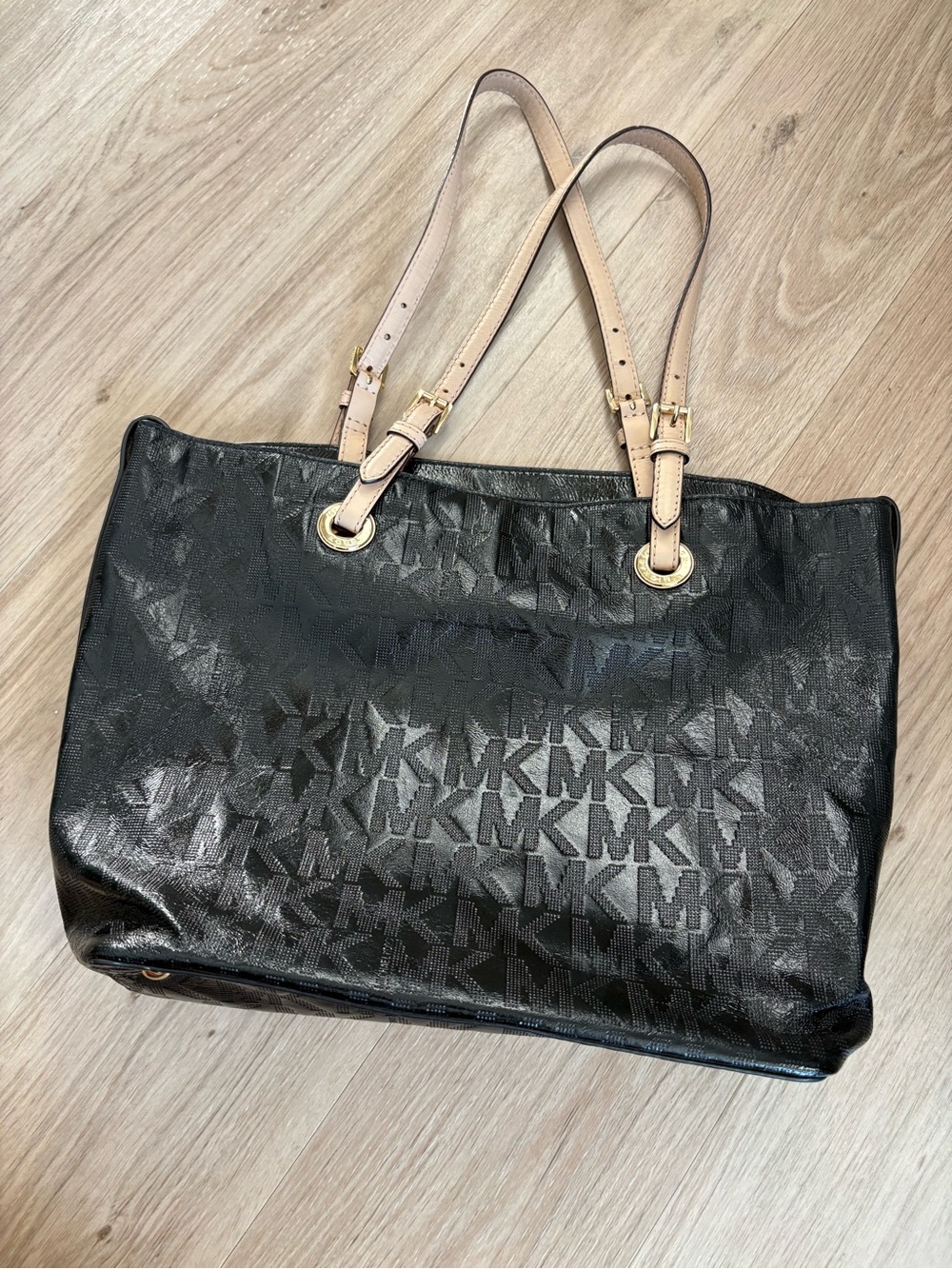 Michael Michael Kors Logo Black Shoulder Bag